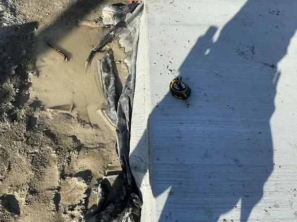 Edge measurement verification