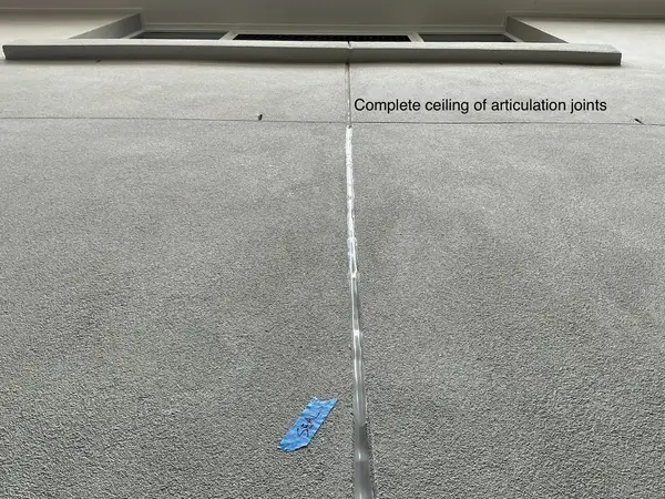 Complete ceiling of articulation joints