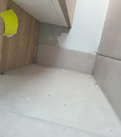 Finish defect showing corner gap - quality standards inspection — VG Inspect