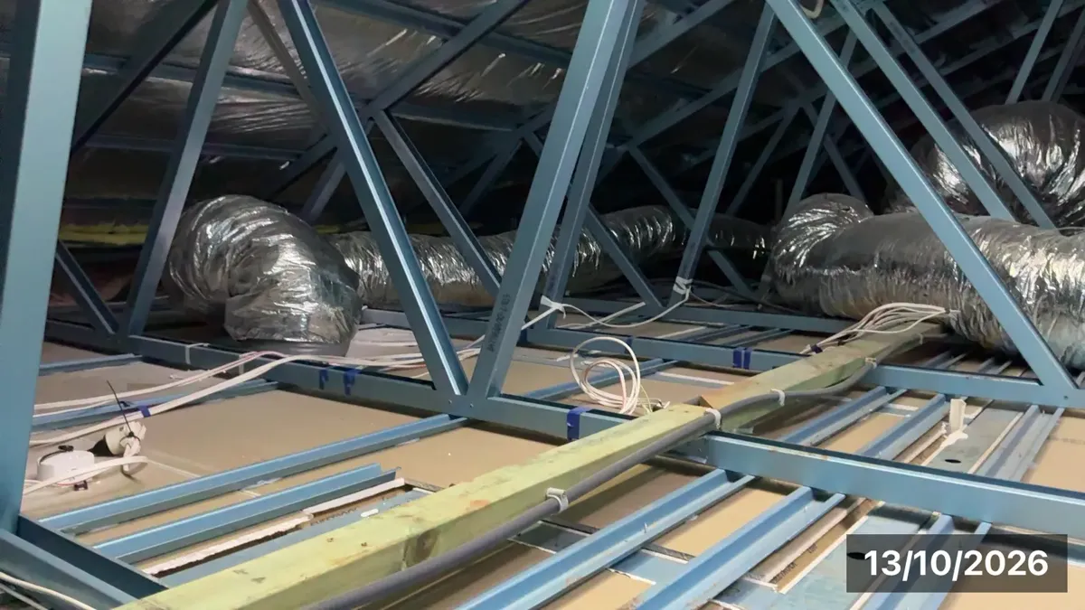 Ceiling insulation missing in the roof space